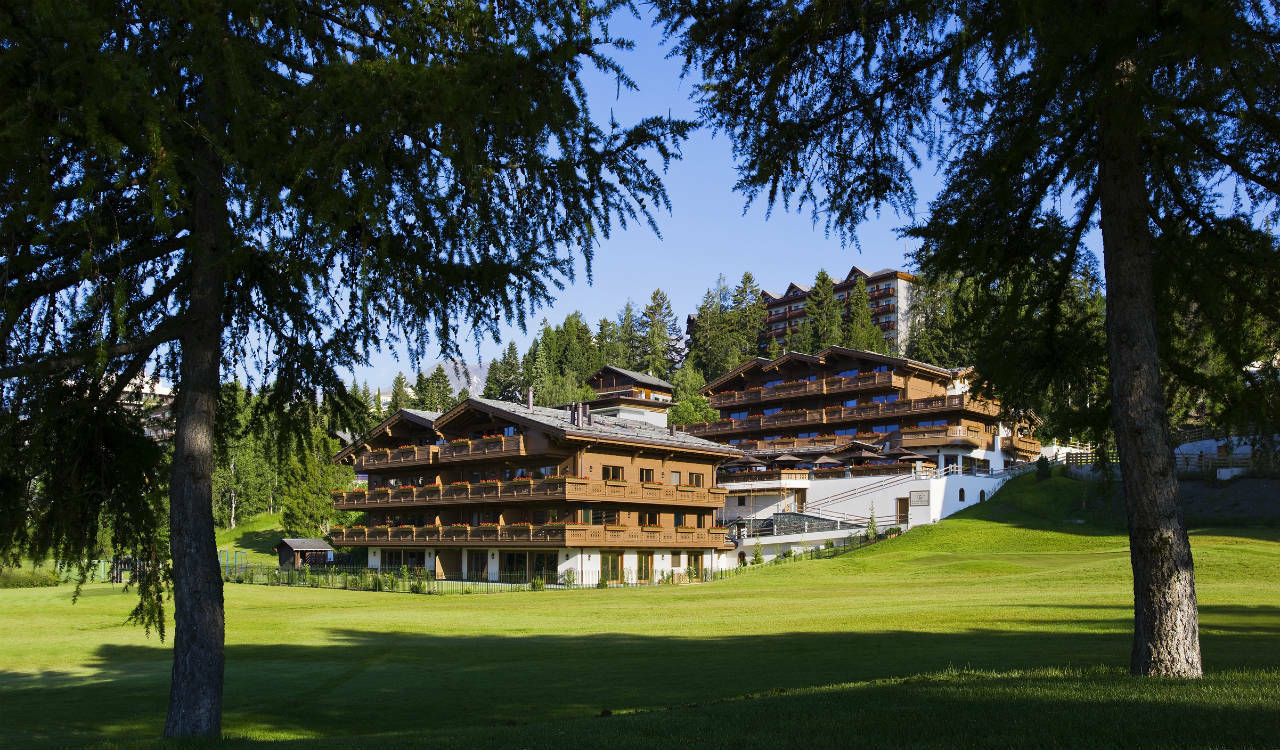 Guarda Golf Hotel & Residences Crans-Montana Exterior photo